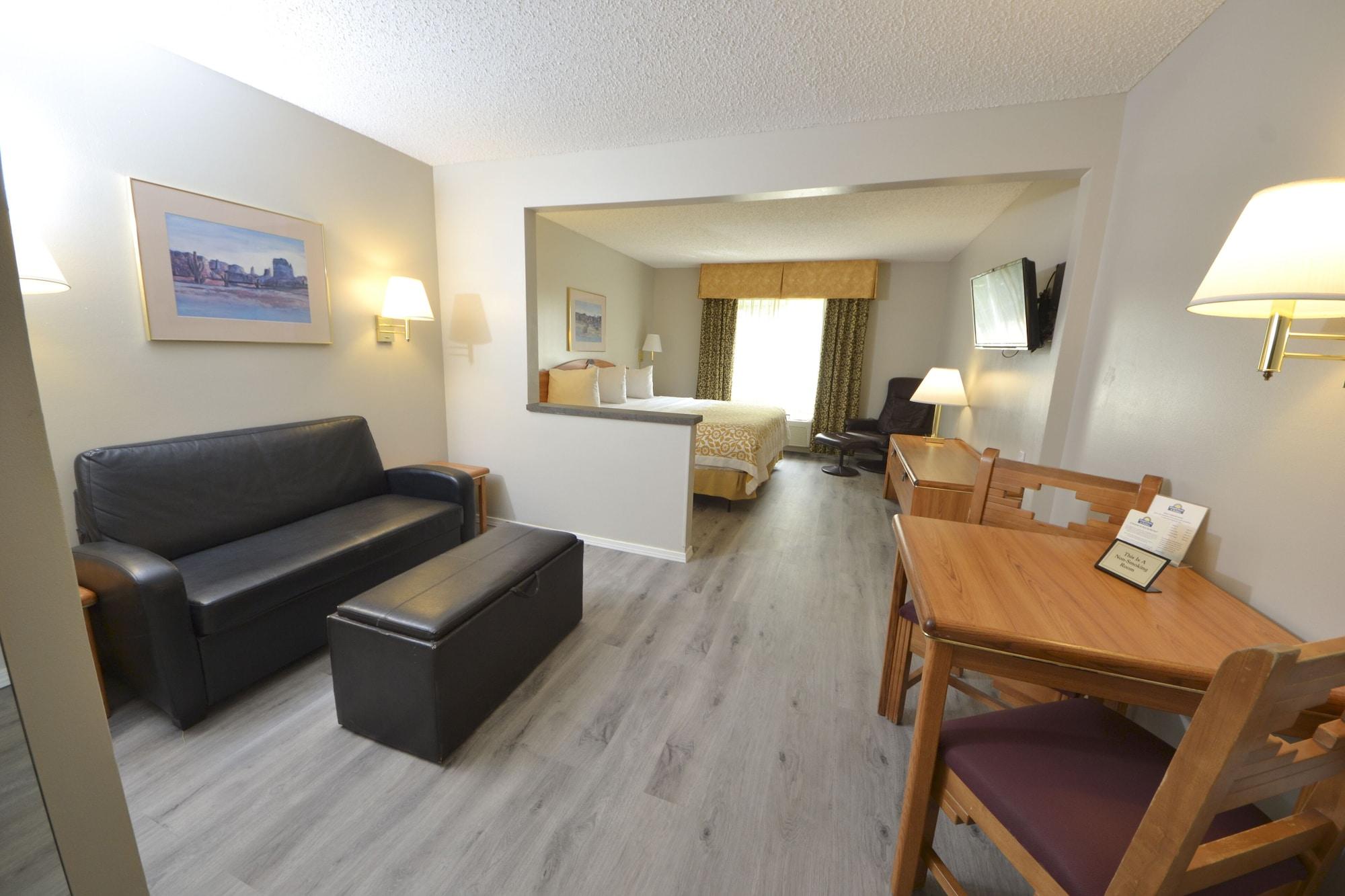 Days Inn & Suites By Wyndham Airport Albuquerque Exteriör bild